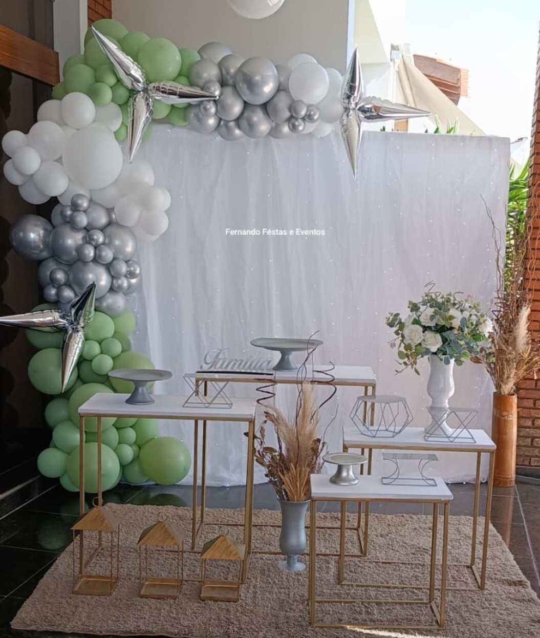 Decoração de Luxo Mesa Retngular Dourada  - FERNANDO FESTAS E EVENTOS