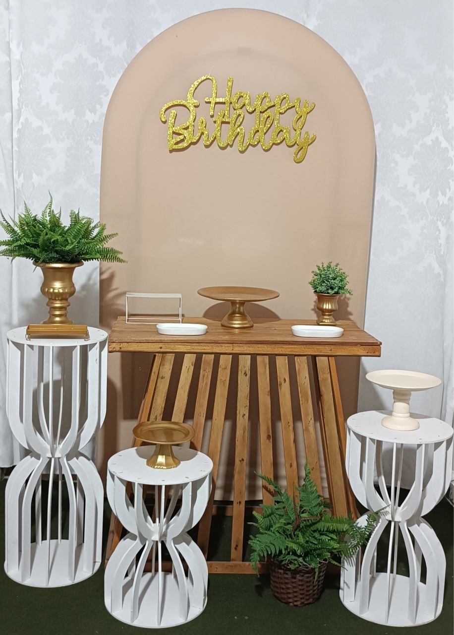 Kit Ouro Painel Beje  - FERNANDO FESTAS E EVENTOS