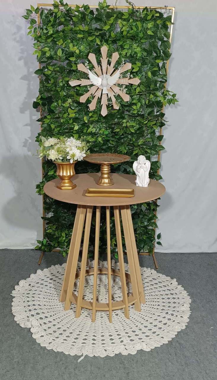 Kit Batizado Mesa Cone Ripada Peças Dourado  - FERNANDO FESTAS E EVENTOS