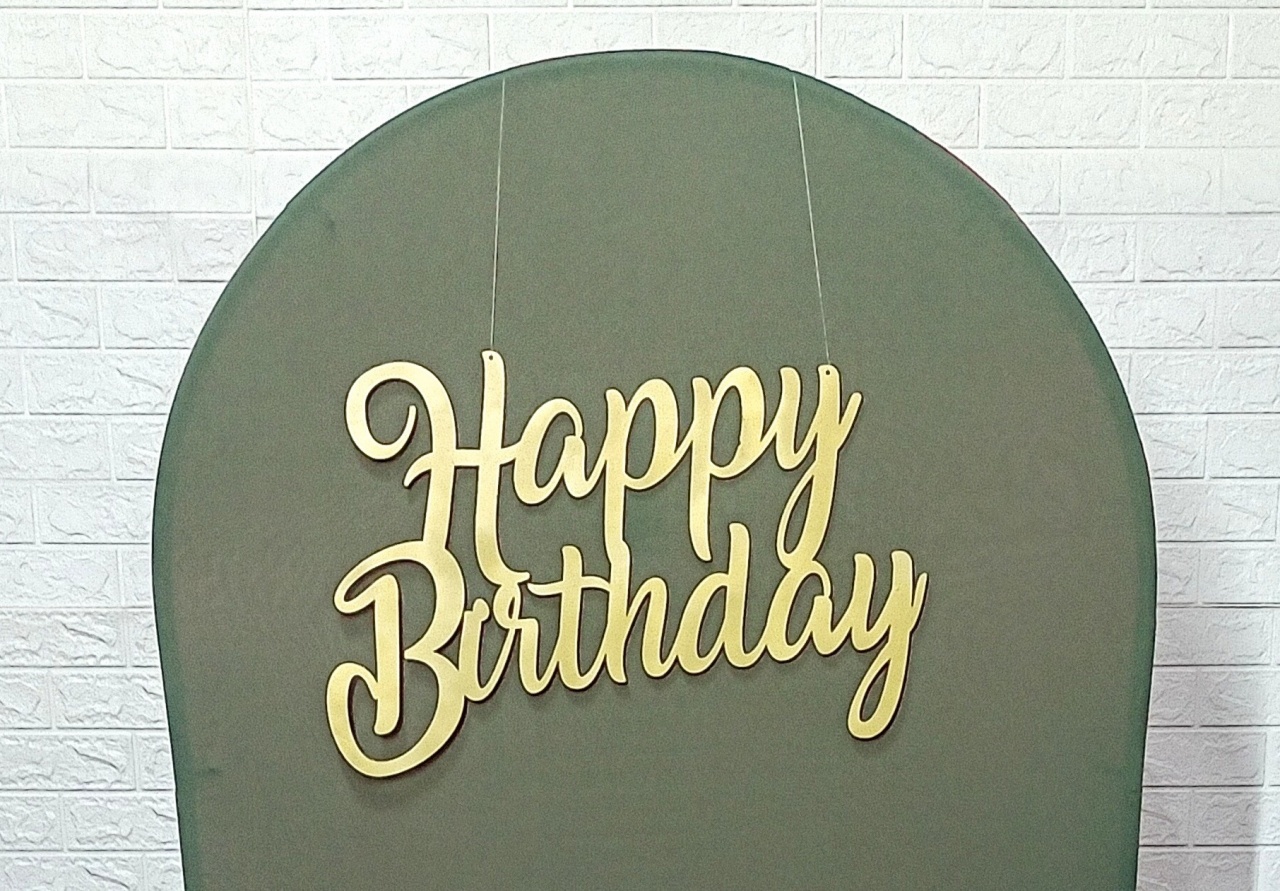Letreiro Happy Birthday Mdf Dourado (02) 40X60 Cm  - Cassia Decore e Celebre