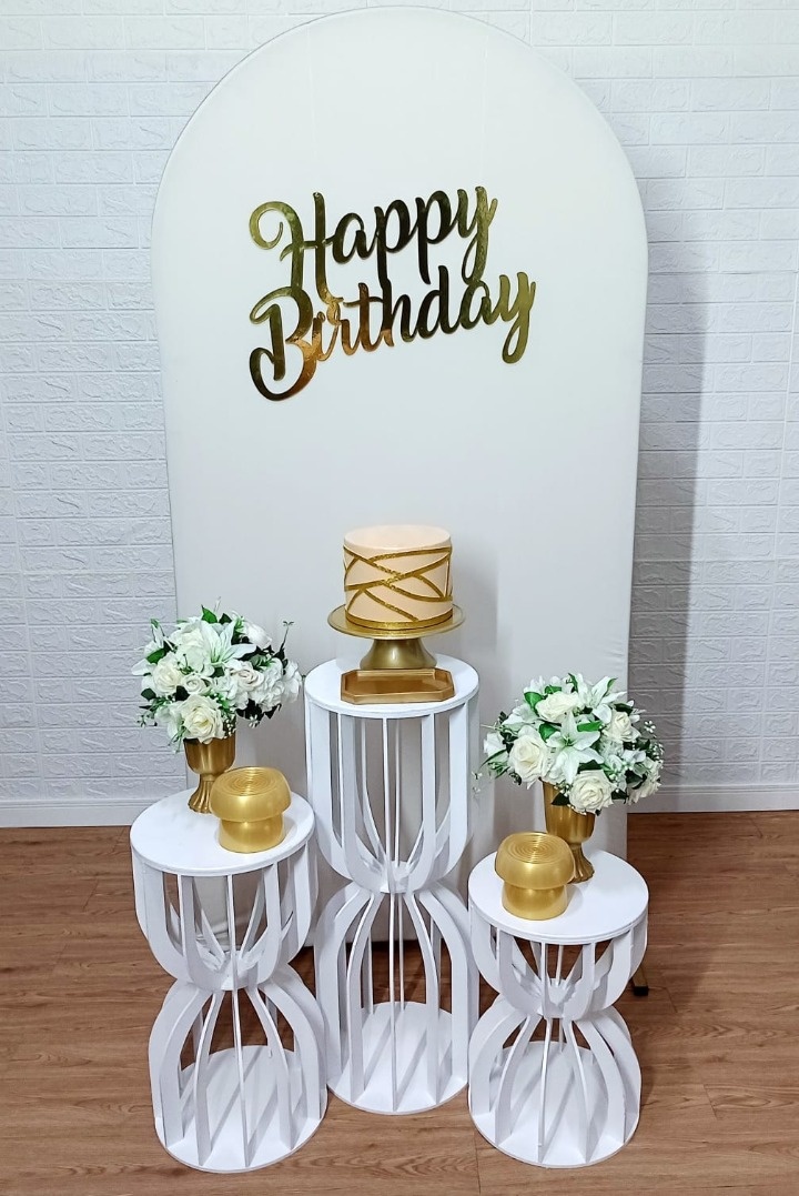 Kit Painel Romano C/ 3 Mesas Ampulhetas - Cassia Decore e Celebre