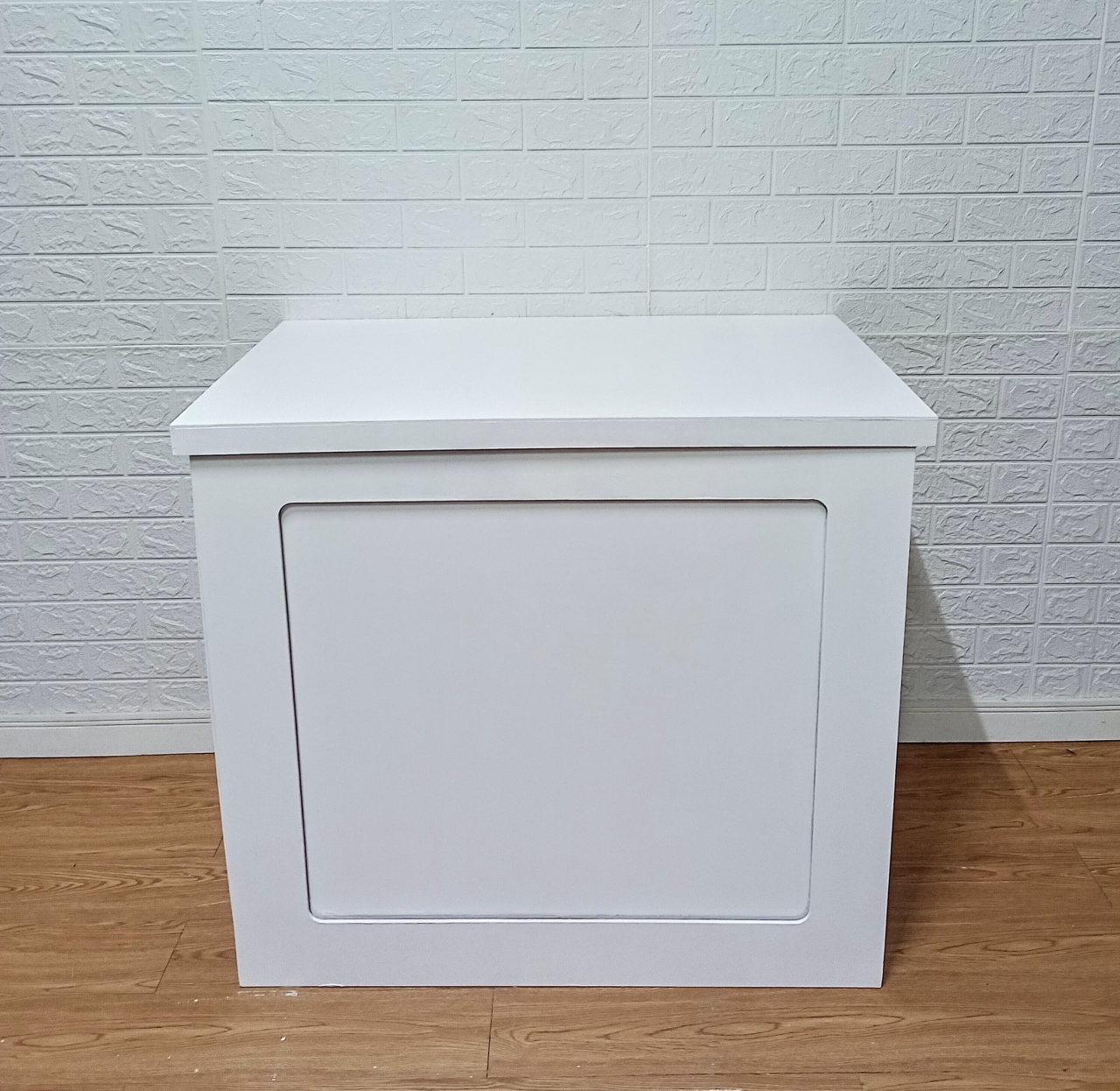 Cômoda Fake Branca 4.1 Sem Grade Lisa - Cassia Decore e Celebre