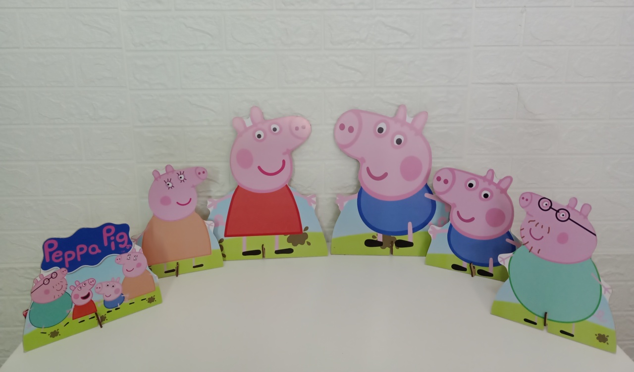  Kit Displays Peppa Pig Mdf 6 Unidades  - Cassia Decore e Celebre