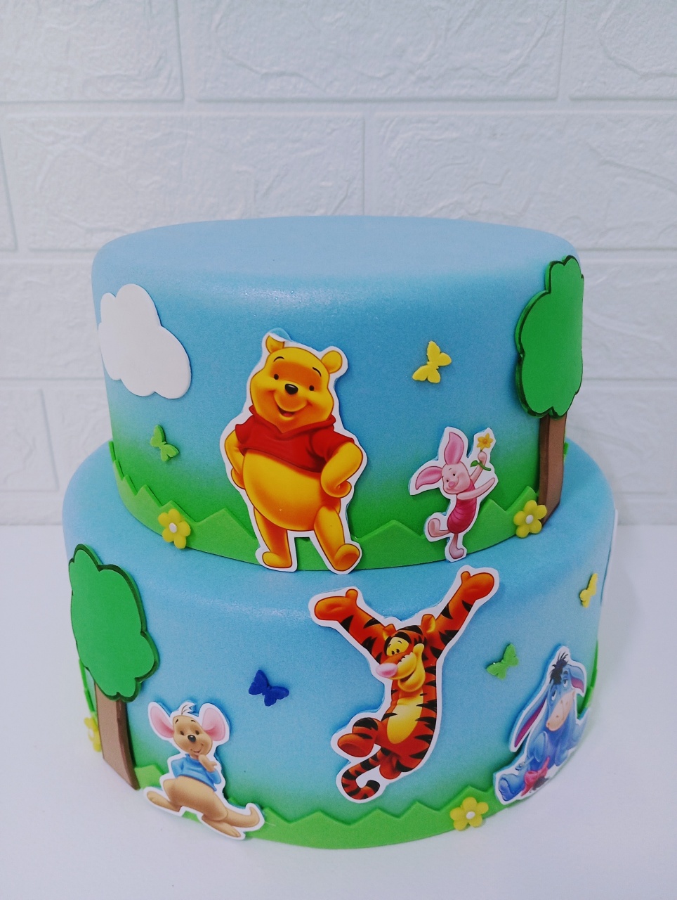 Bolo Fake Ursinho Pooh 02 Andares - Cassia Decore e Celebre