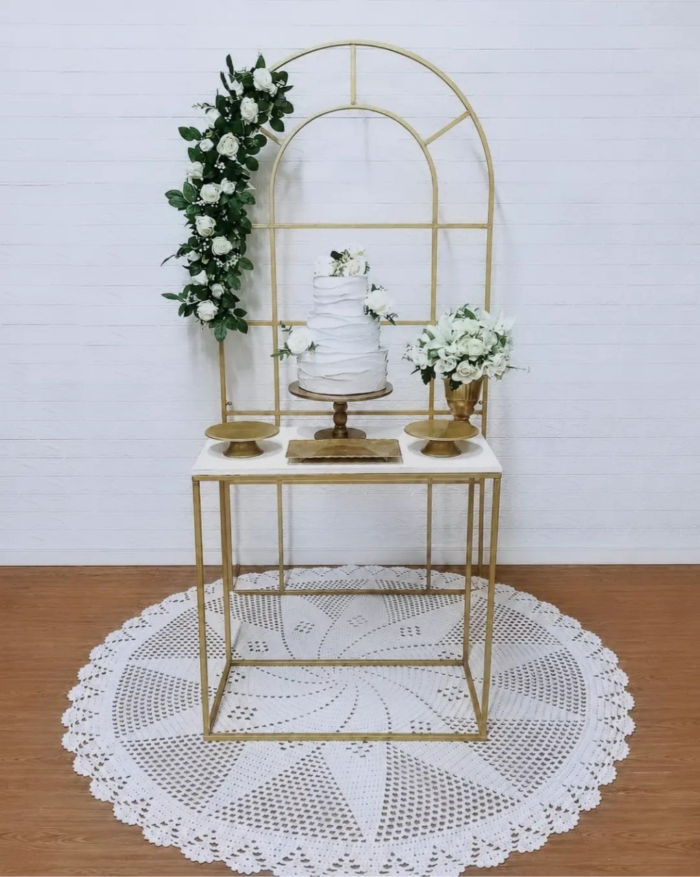 Kit Painel Janela Com Mesa Retangular E Peças de Acrílico - Cassia Decore e Celebre