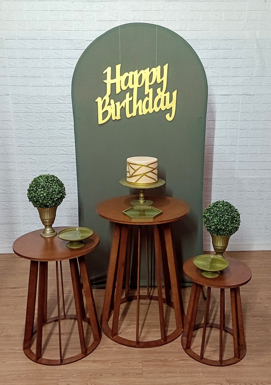 Kit Painel Romano Verde Oliva E Trio de Mesas Cônicas B - Cassia Decore e Celebre