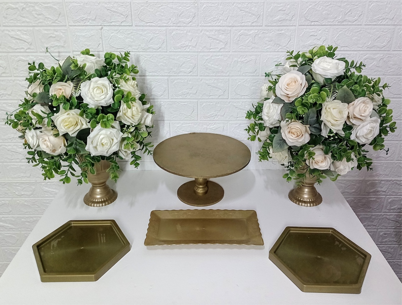 Kit Bandejas / Vasos - Dourado 3 Arranjos G  - Cassia Decore e Celebre