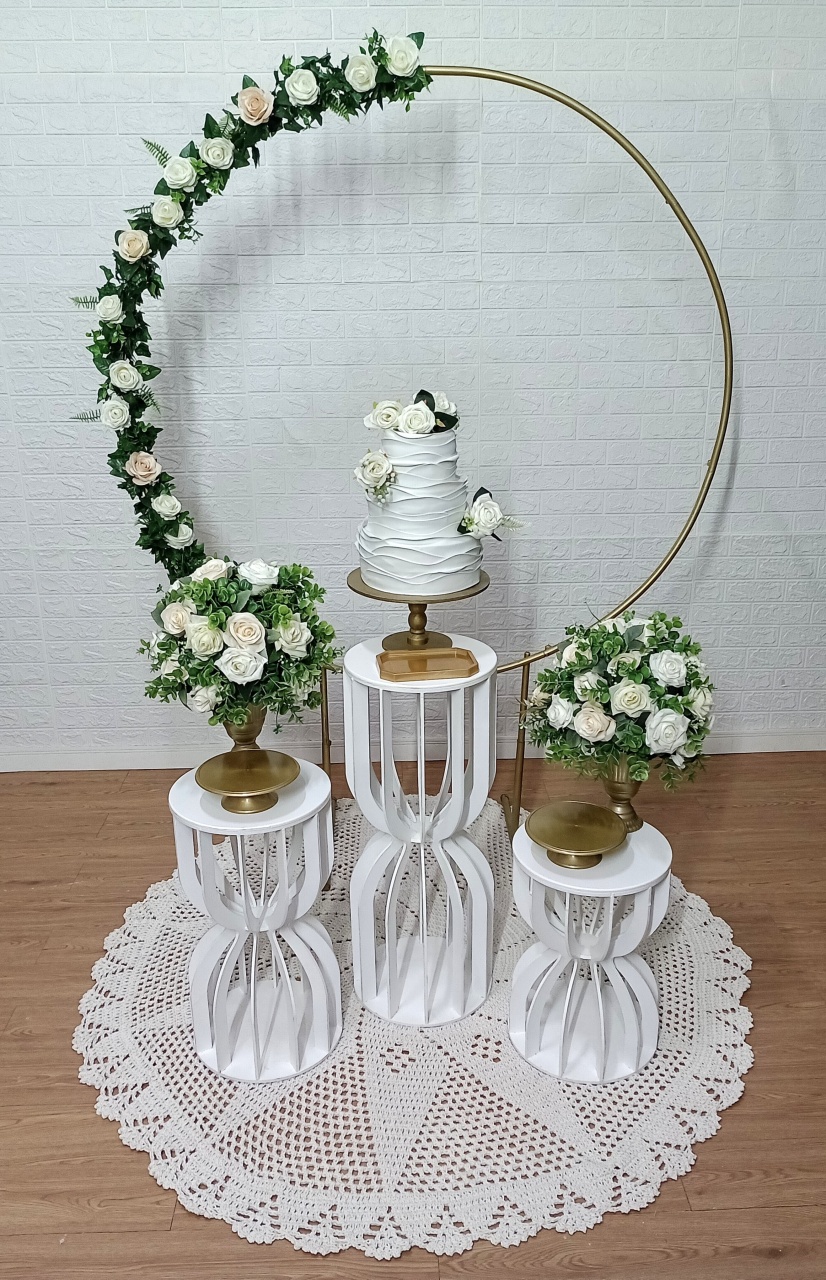Kit Celebrações C/ Mesas Ampulhetas E Arranjos de Flores G - Cassia Decore e Celebre