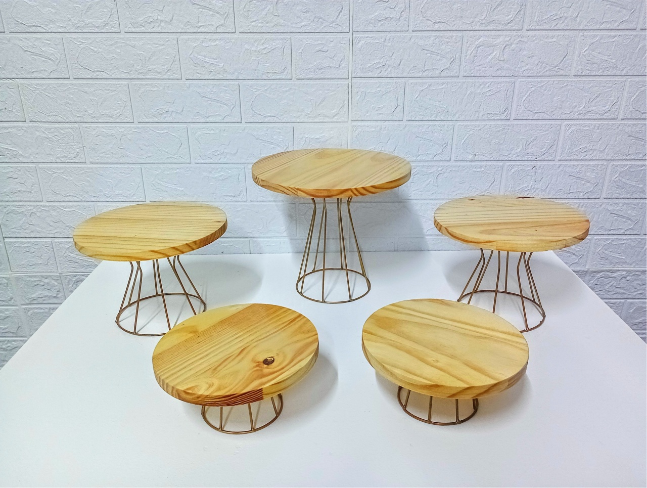 Kit Bandejas de Ferro Dourada Altas 5 Peças - Cassia Decore e Celebre