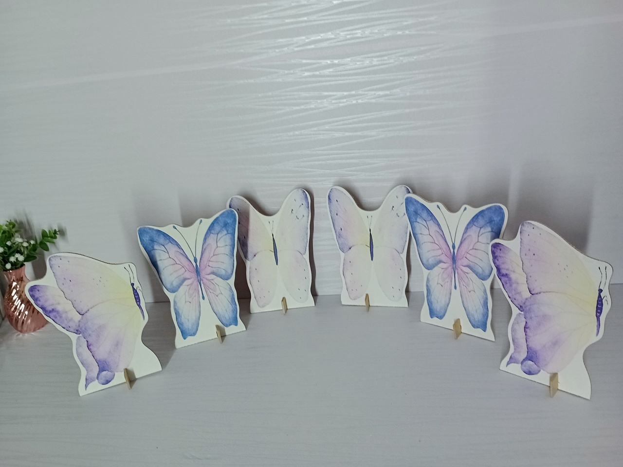 Displays de Mesa Borboletas Lilás E Roxas Mdf 6 Unidades - Cassia Decore e Celebre