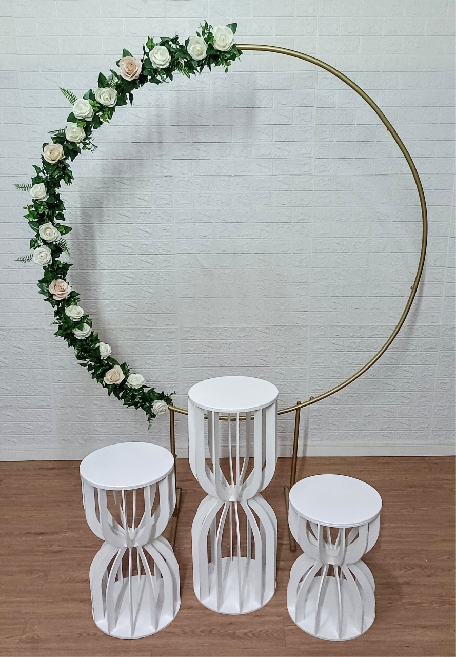 Kit Celebrações C/ Mesas Ampulhetas + Suporte  Com Flores  - Cassia Decore e Celebre