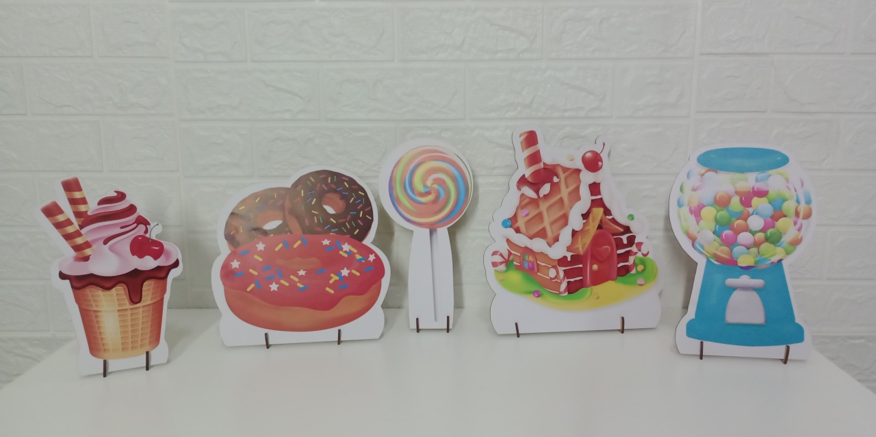  Kit Displays Confeitaria Colorida Mdf 5 Unidades  - Cassia Decore e Celebre