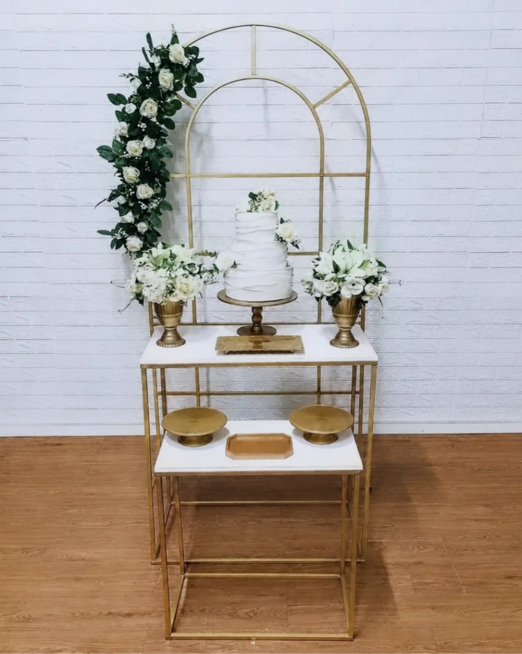 Kit Painel Janela Com 2 Mesas Retangulares E Peças de Acrílico 2 - Cassia Decore e Celebre