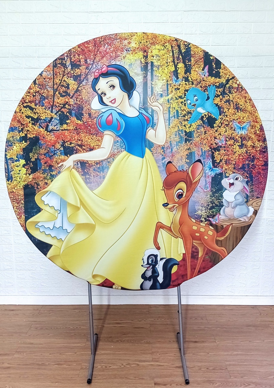 Apenas Kit Capa de Painel Redondo 1,50M + Suporte Menina *Qualquer Tema Disponível No Catálogo) - Cassia Decore e Celebre