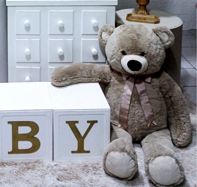 Urso de Pelúcia Bege Grande 1,10 Metros - Cassia Decore e Celebre