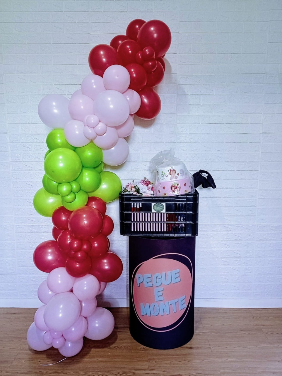 Arco de Balões Orgânicos Delivery 2,20 Metros  - Cassia Decore e Celebre