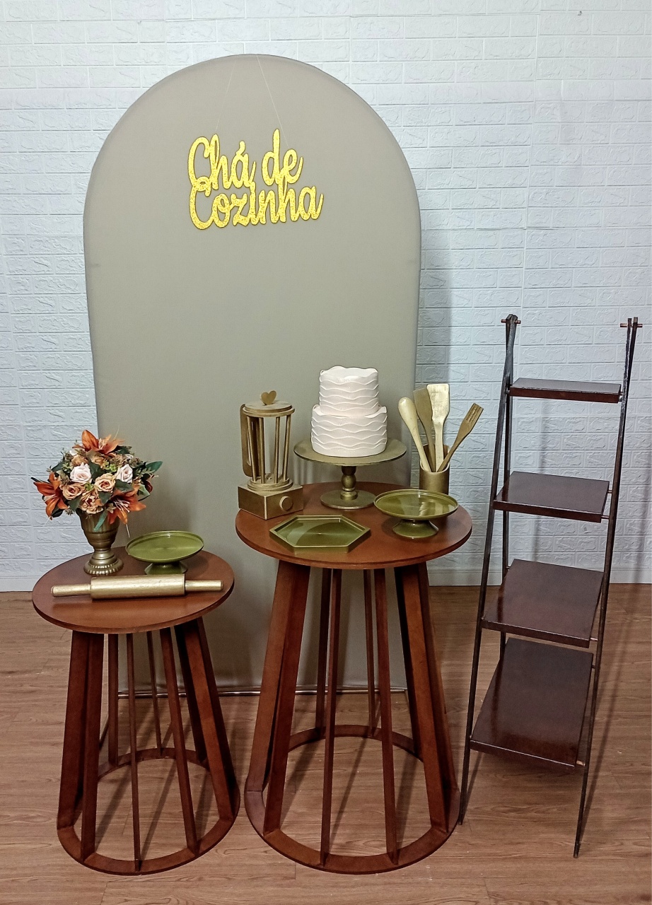 Kit Painel Romano Chá de Cozinha 2 Mesas Cônicas + Utensílios Mdf + Escada - Cassia Decore e Celebre