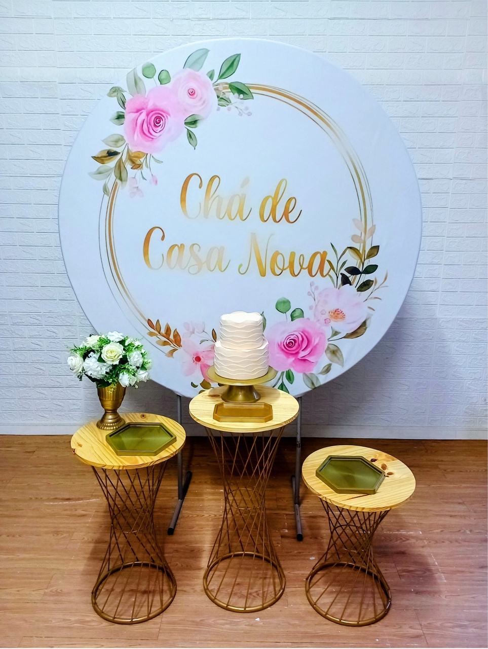 Kit Painel Redondo Chá de Casa Nova E Mesas Trançadas 2 - Cassia Decore e Celebre