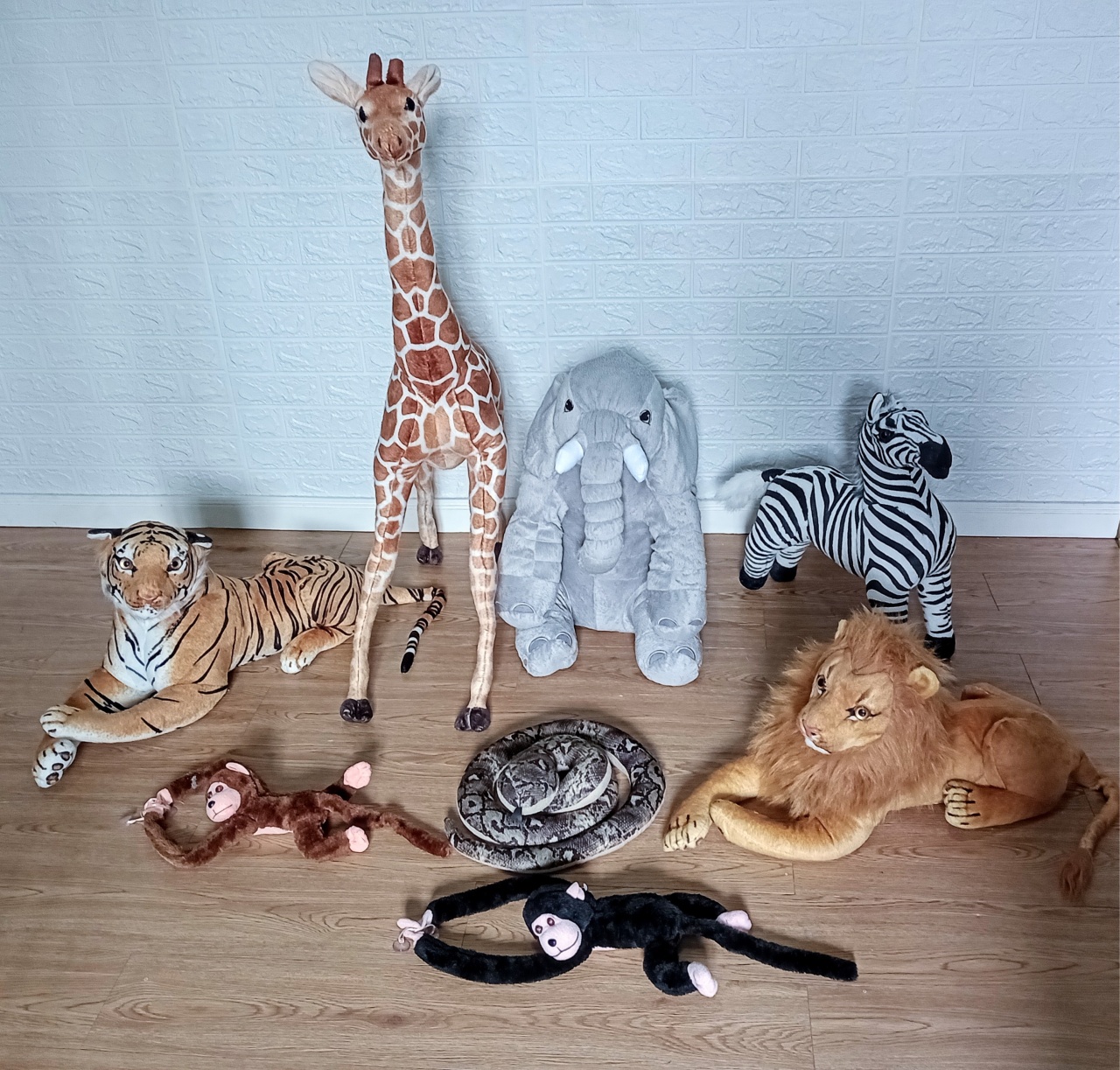 Kit Com 8 Pelúcias (Diversos Temas) - Cassia Decore e Celebre