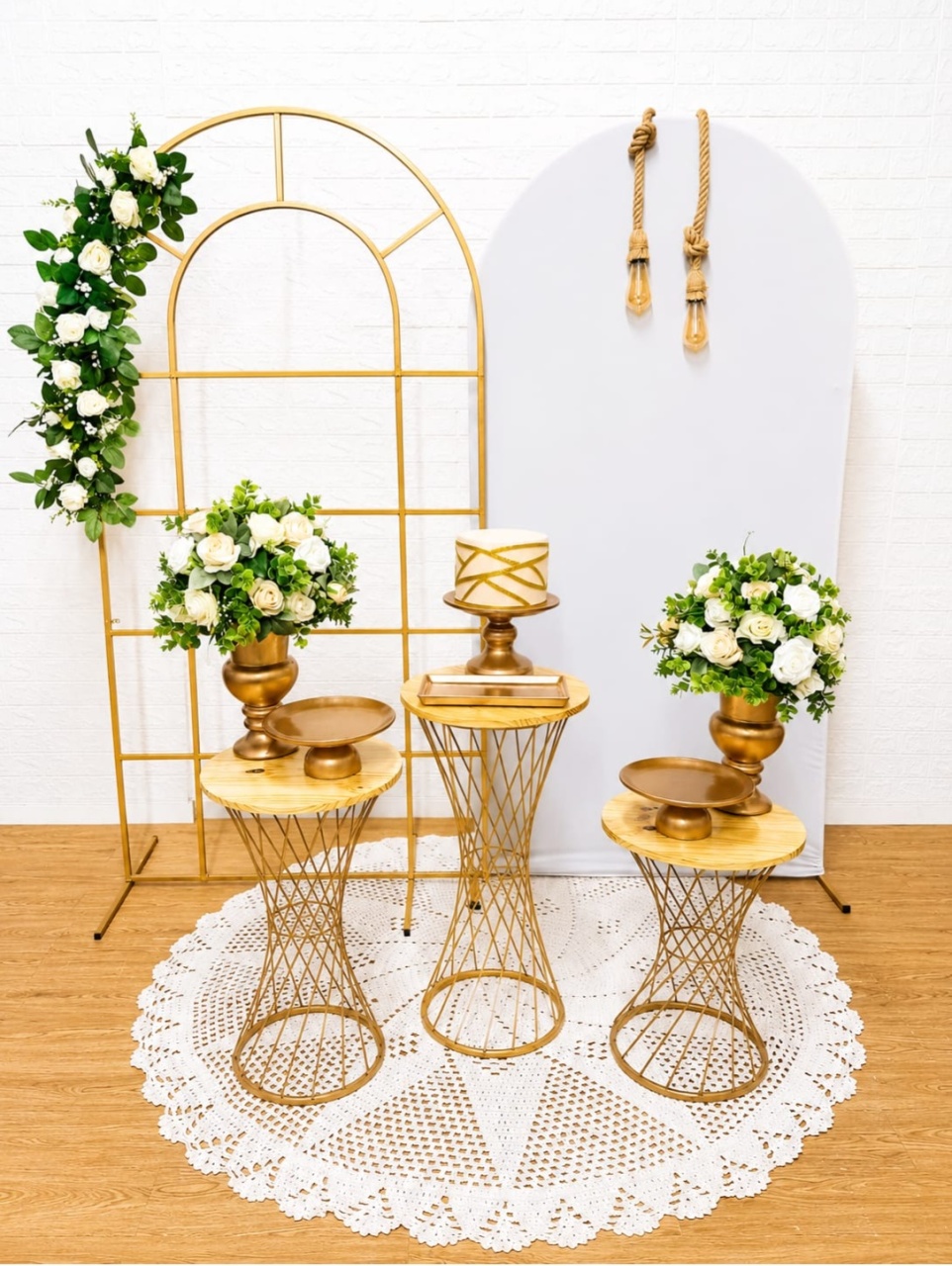 Kit Painel Janela E Painel Romano Kit Mesas Trançadas E Peças Cerâmicas 3 - Cassia Decore e Celebre