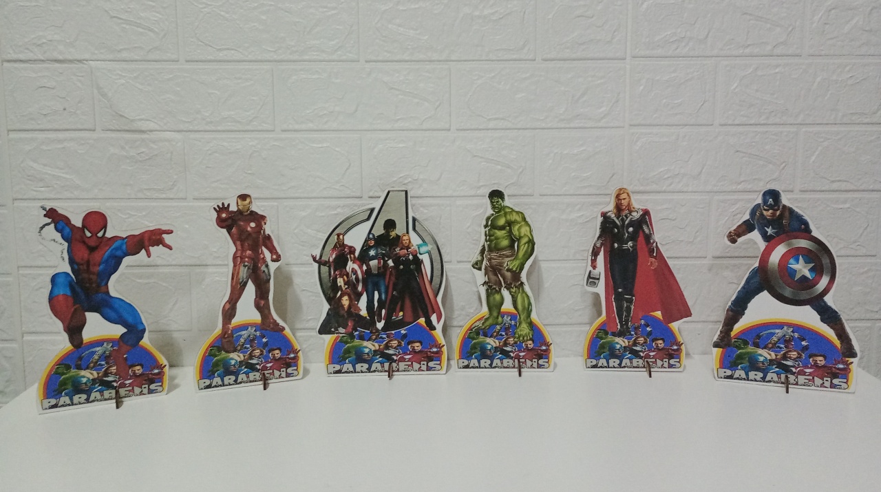  Kit Displays Heróis Vingadores (2) Mdf 6 Unidades - Cassia Decore e Celebre