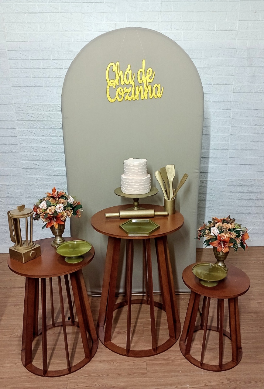 Kit Painel Romano Chá de Cozinha Bege E Trio de Mesas Cônicas + Utensílios Mdf - Cassia Decore e Celebre