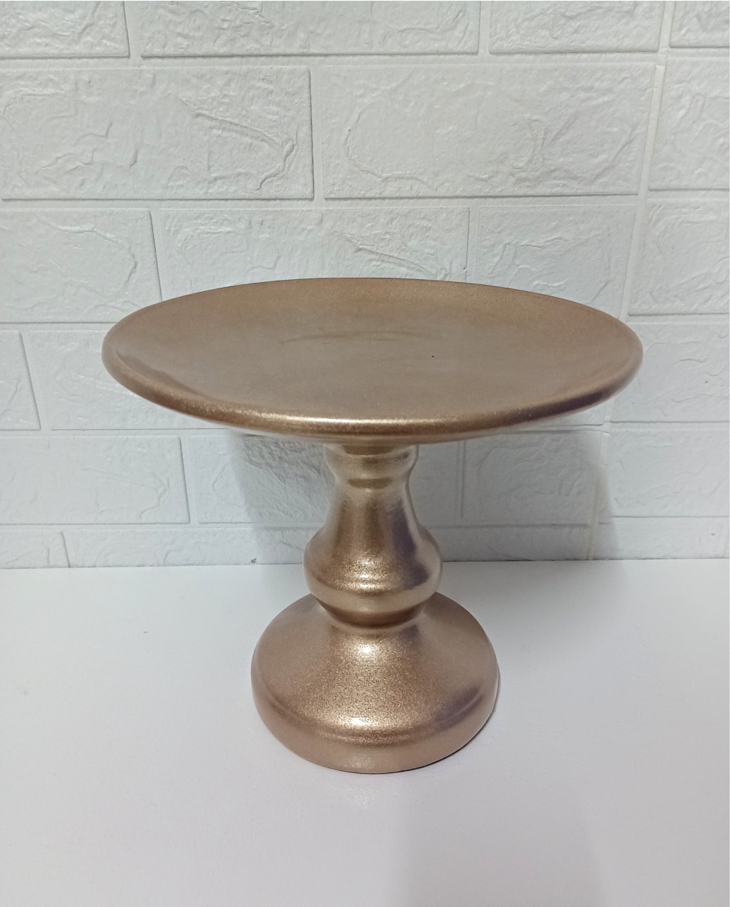 Boleira de Cerâmica Alta Gg Dourada 22X25 - Cassia Decore e Celebre