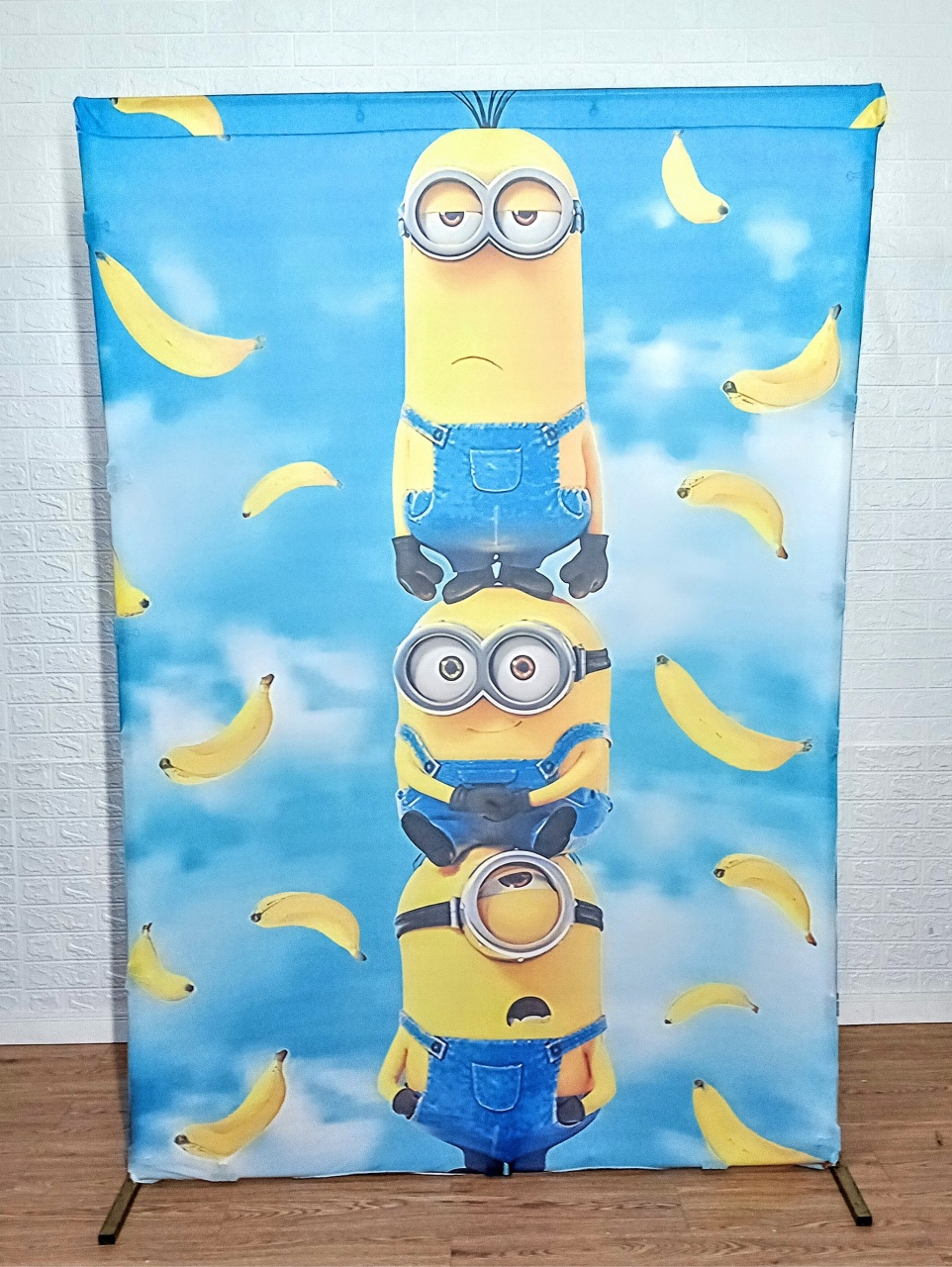 Kit Painel Retangular Lateral C/ Capa 2,20X1,50 Minions - Cassia Decore e Celebre