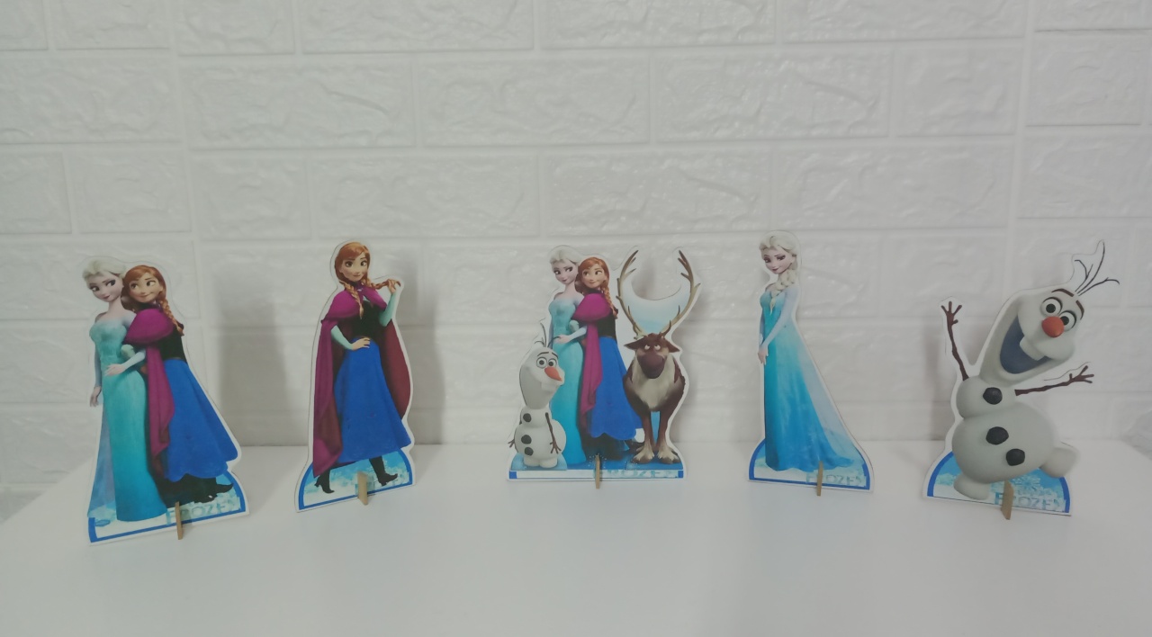  Kit Displays de Mesa Frozen Mdf 5 Unidades  - Cassia Decore e Celebre