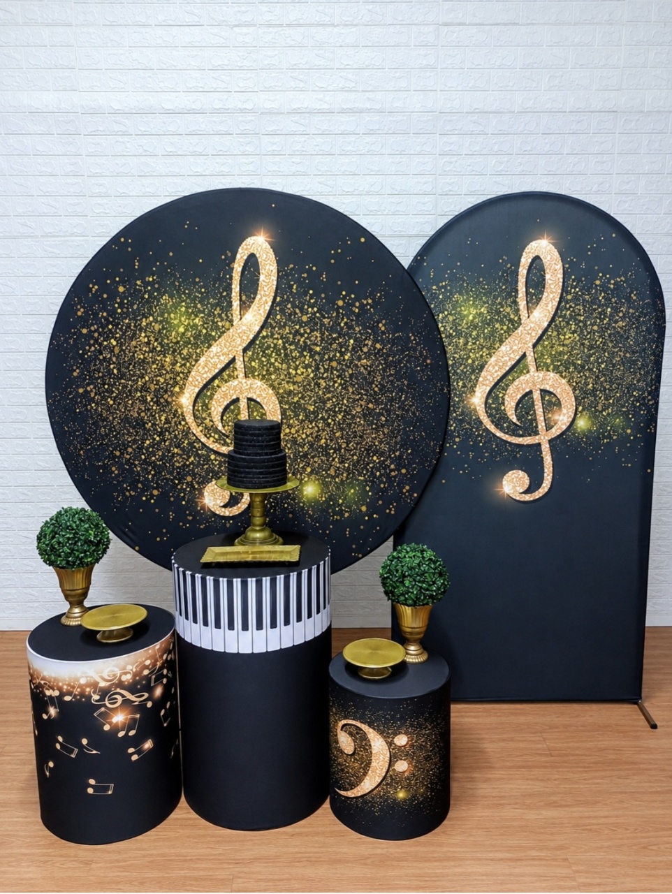 Kit Musical Com Cilindros Personalizados Painel Romano - Kit Promocional C/ Painel Redondo Musical - Cassia Decore e Celebre