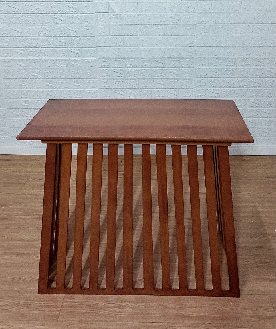 Mesa Ripada Triângulo Marrom Rústica - Cassia Decore e Celebre