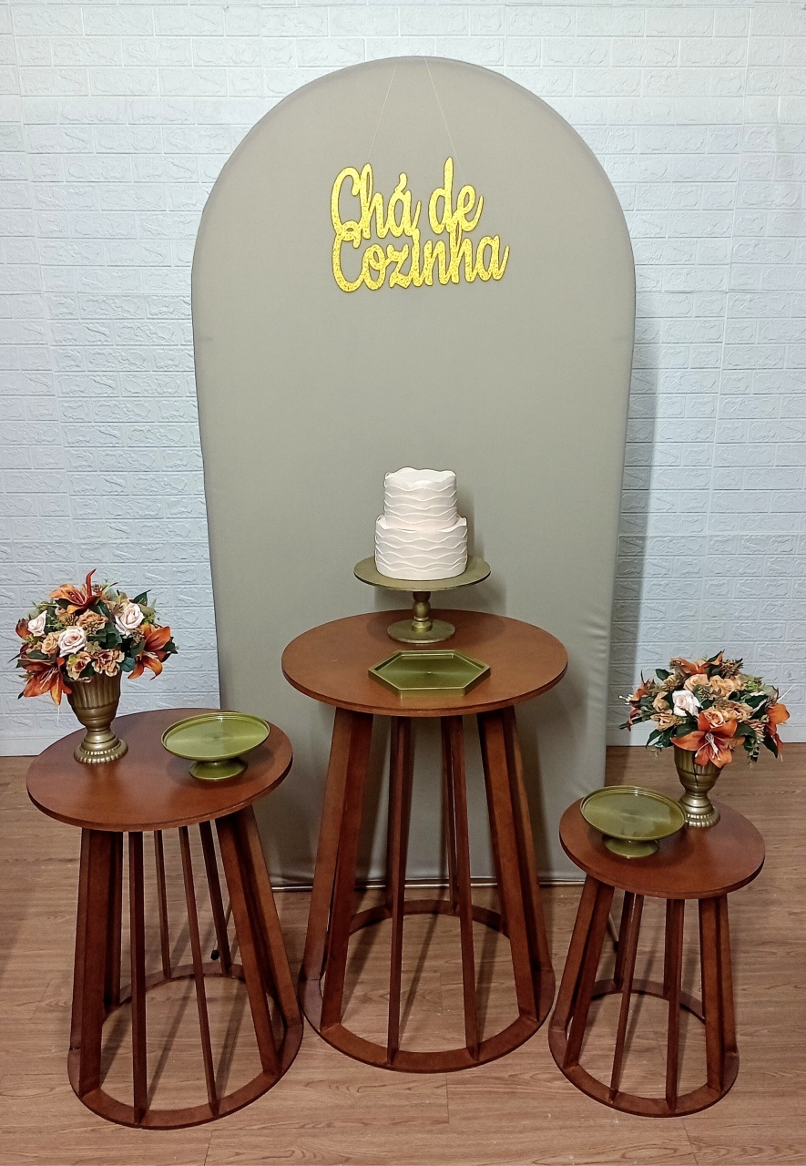 Kit Painel Romano Chá de Cozinha Bege E Trio de Mesas Cônicas F   - Cassia Decore e Celebre
