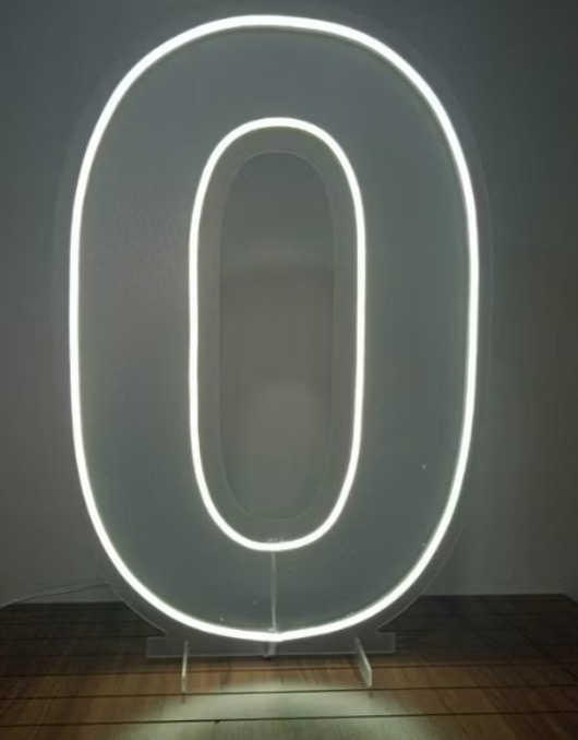 Número 0 Luz Led Branca 50 Cm - Cassia Decore e Celebre