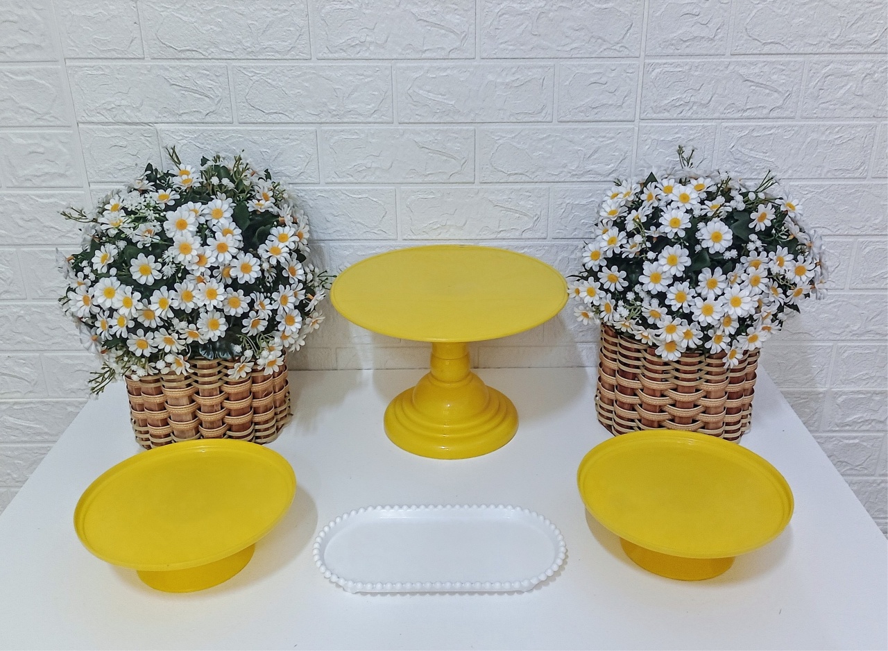 Kit Bandejas / Vasos Cestos  - Branca/Amarela 2    - Cassia Decore e Celebre