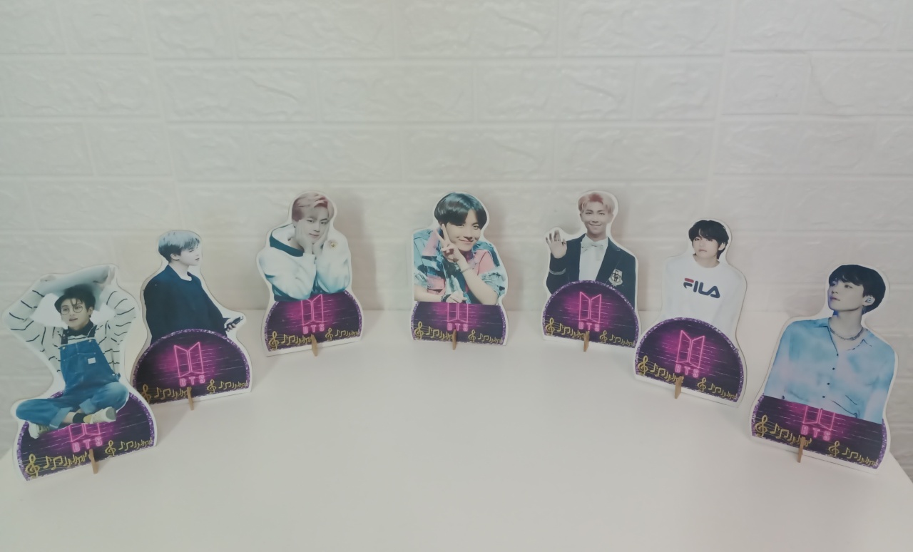 Display de Mesa Mdf Bts Kit Com 7 Unidades - Cassia Decore e Celebre
