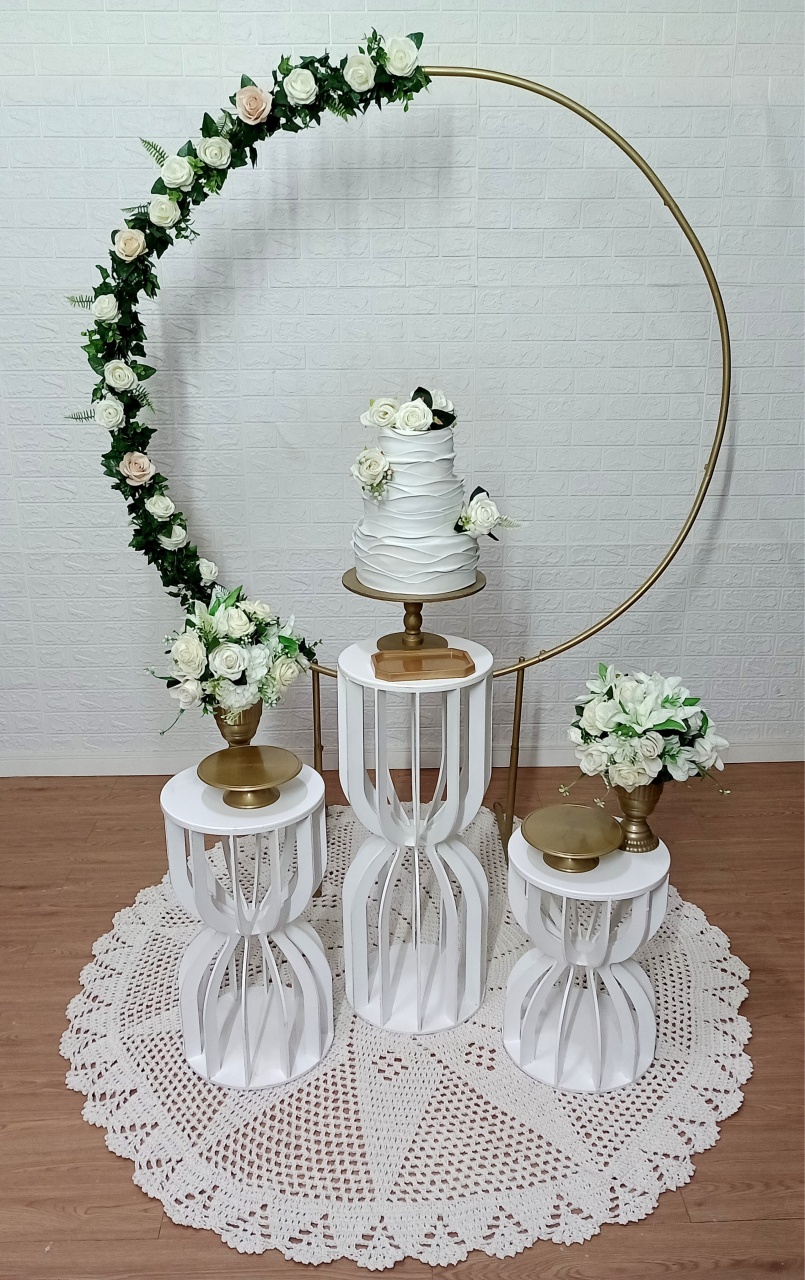 Kit Celebrações C/ Mesas Ampulhetas E Arranjos de Flores M - Cassia Decore e Celebre