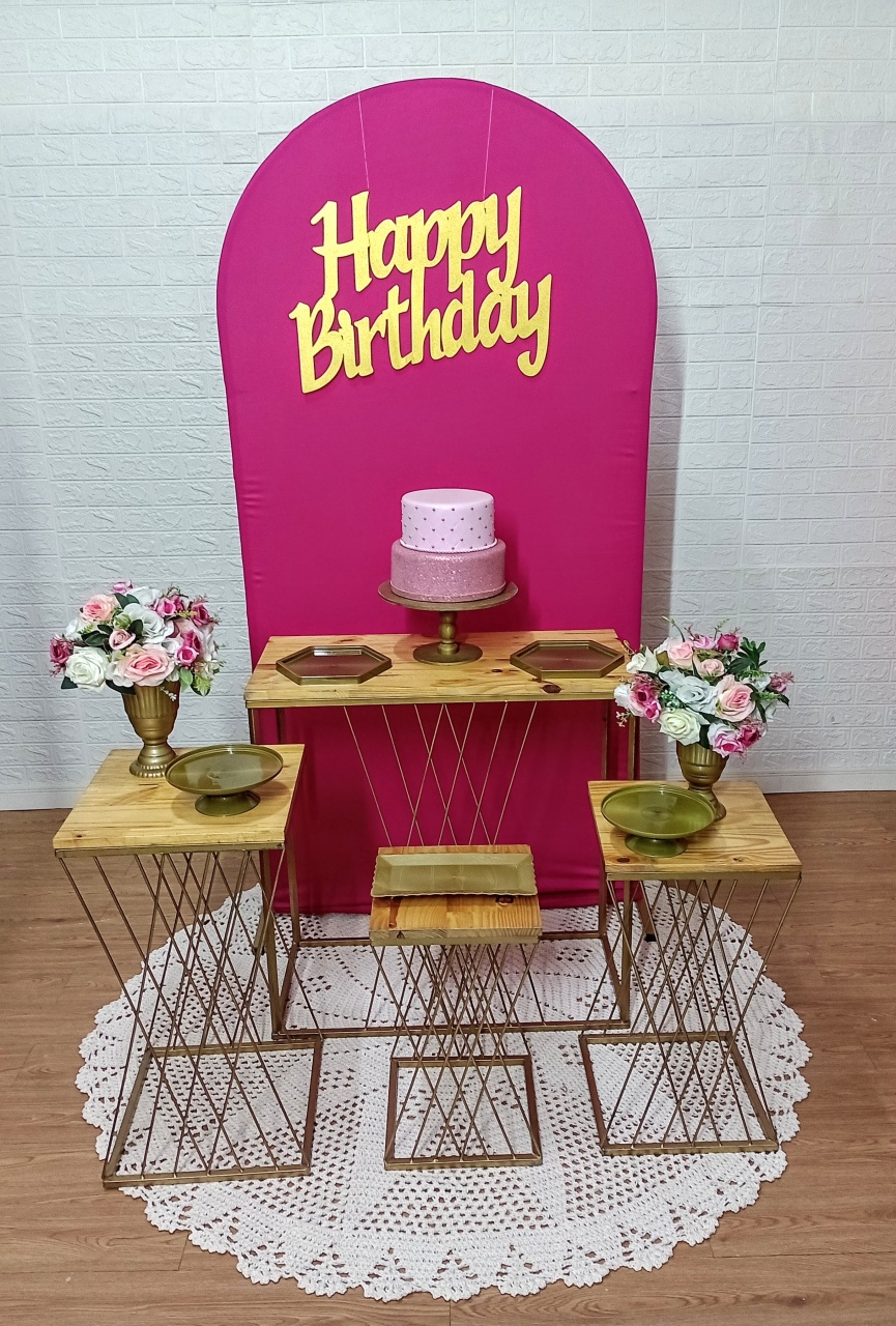 Kit Painel Romano Rose/Pink C/ 4 Mesas Treliças de Ferro - Cassia Decore e Celebre