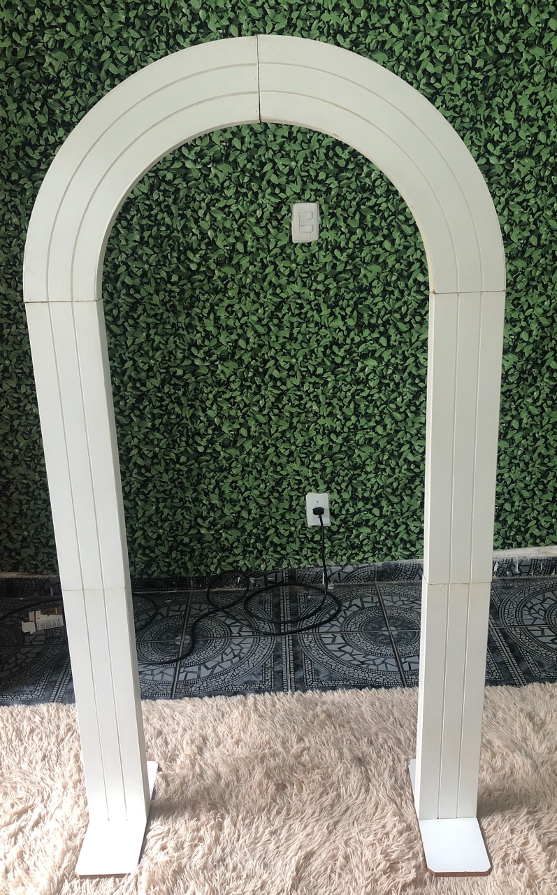 Painel Romano Vazado Branco Mdf - Sua Festa Pegue & Monte