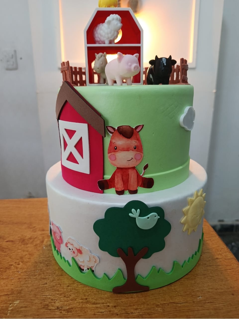 Bolo Fake Fazendinha - Sua Festa Pegue & Monte