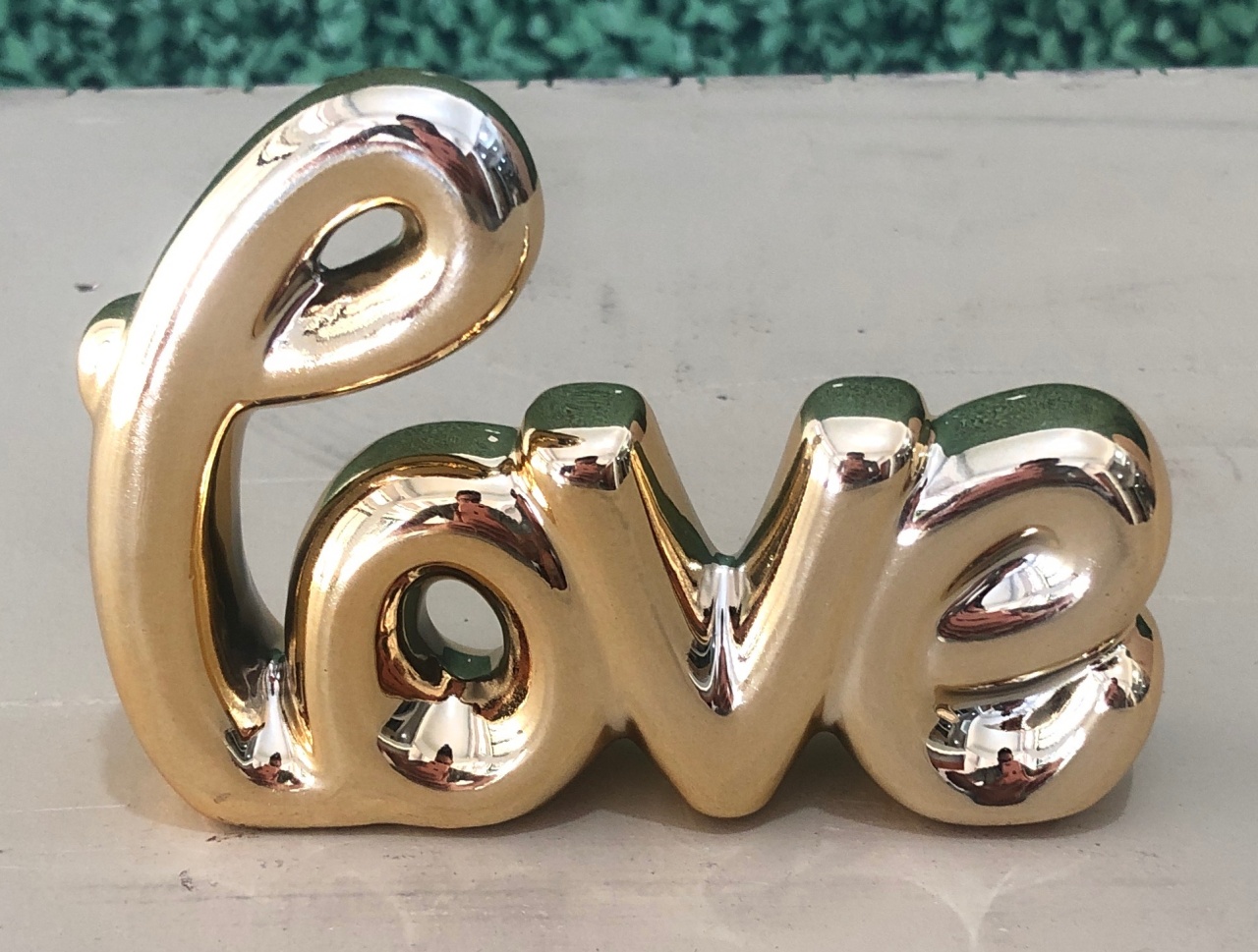 Enfeite de Mesa Love de Louça  - Sua Festa Pegue & Monte