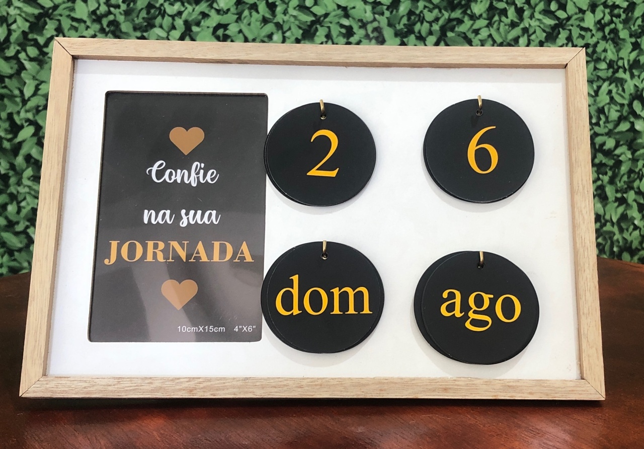 Enfeite de Mesa Calendário  - Sua Festa Pegue & Monte