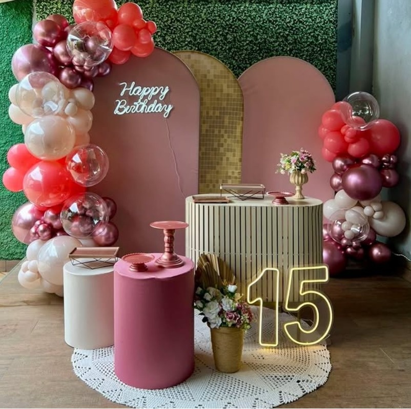 Kit Adulto - 81 (15 Anos) - Sua Festa Pegue & Monte
