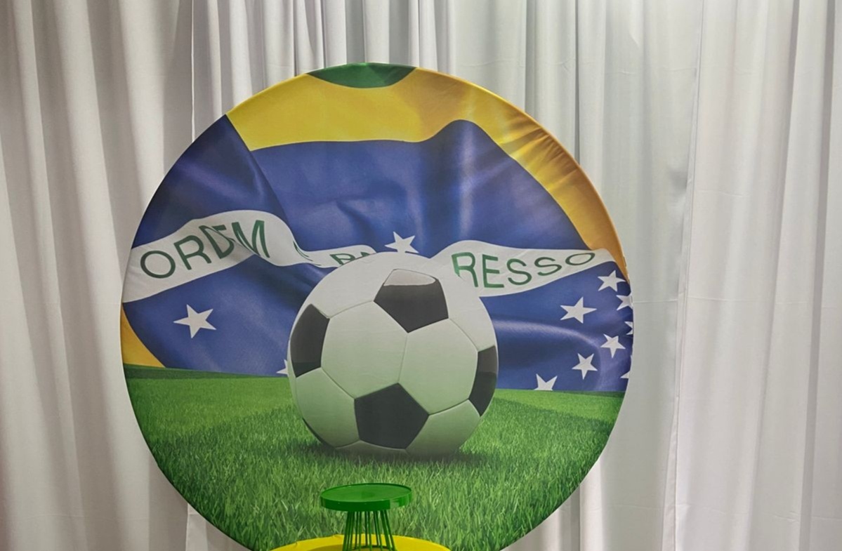 Capa Painel Redondo Brasil 02 - Sua Festa Pegue & Monte