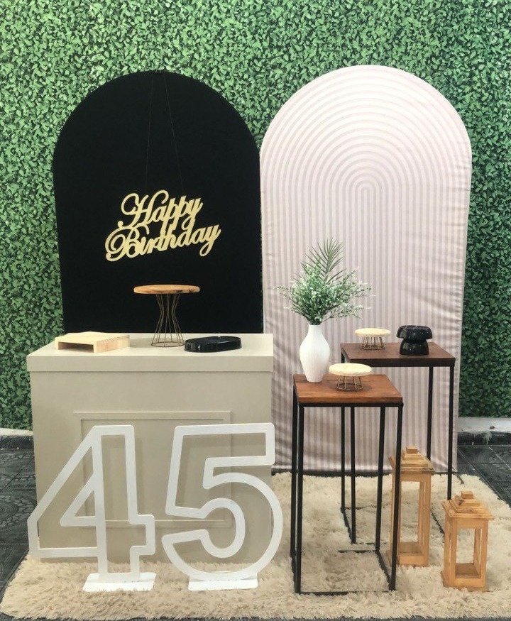 Kit Adulto (45 Anos) - Sua Festa Pegue & Monte