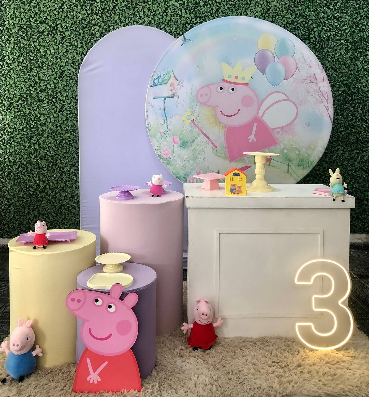 Kit Peppa Pig Encantar - Sua Festa Pegue & Monte