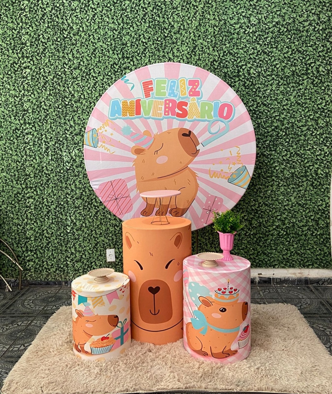 Kit Comemorar Capivara - Sua Festa Pegue & Monte
