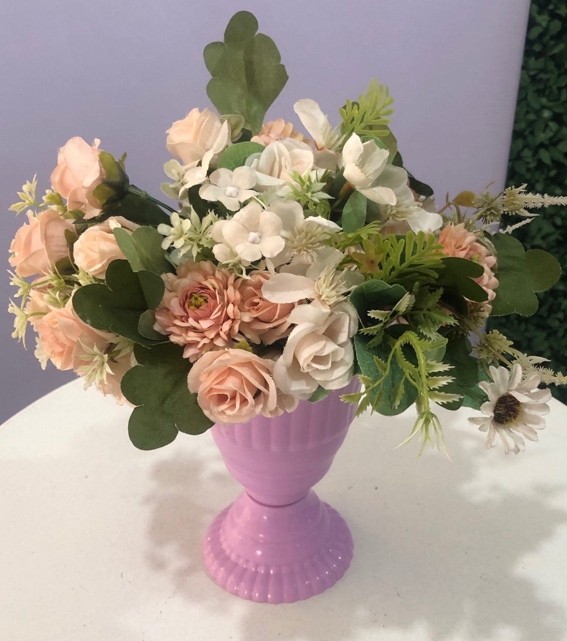 Vaso Romano de Mesa Lilás C/ Flores - Sua Festa Pegue & Monte
