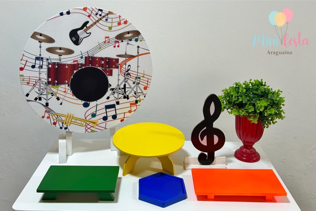 Música Colorida 🤵 / Kit Parabéns 👏 - Mãe Coruja Pegue Monte 