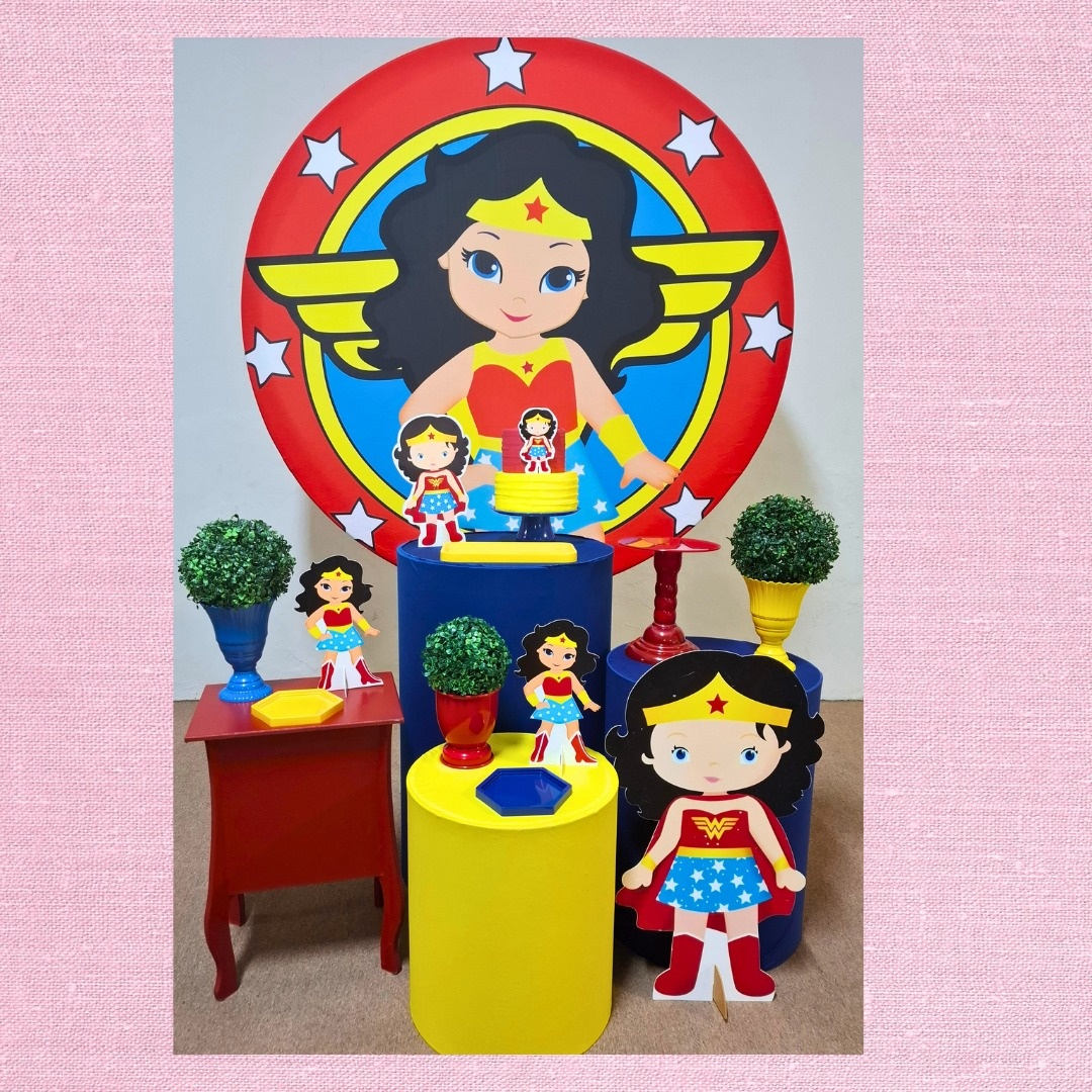 Kit Mini Table Mulher Maravilha   - Pamtiny Festeira 