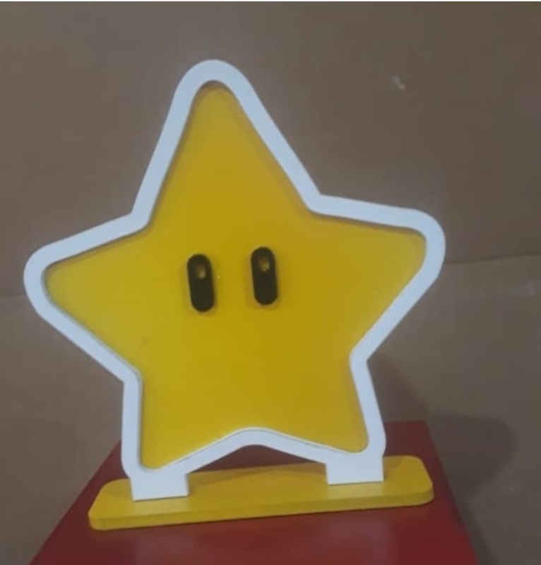 Display Super Mario (Estrela) - Jessica Souza de Macedo